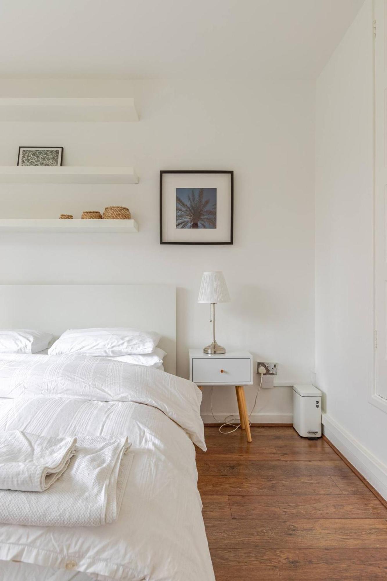 Charming 2-Bed Garden Flat Appartement Londen Buitenkant foto